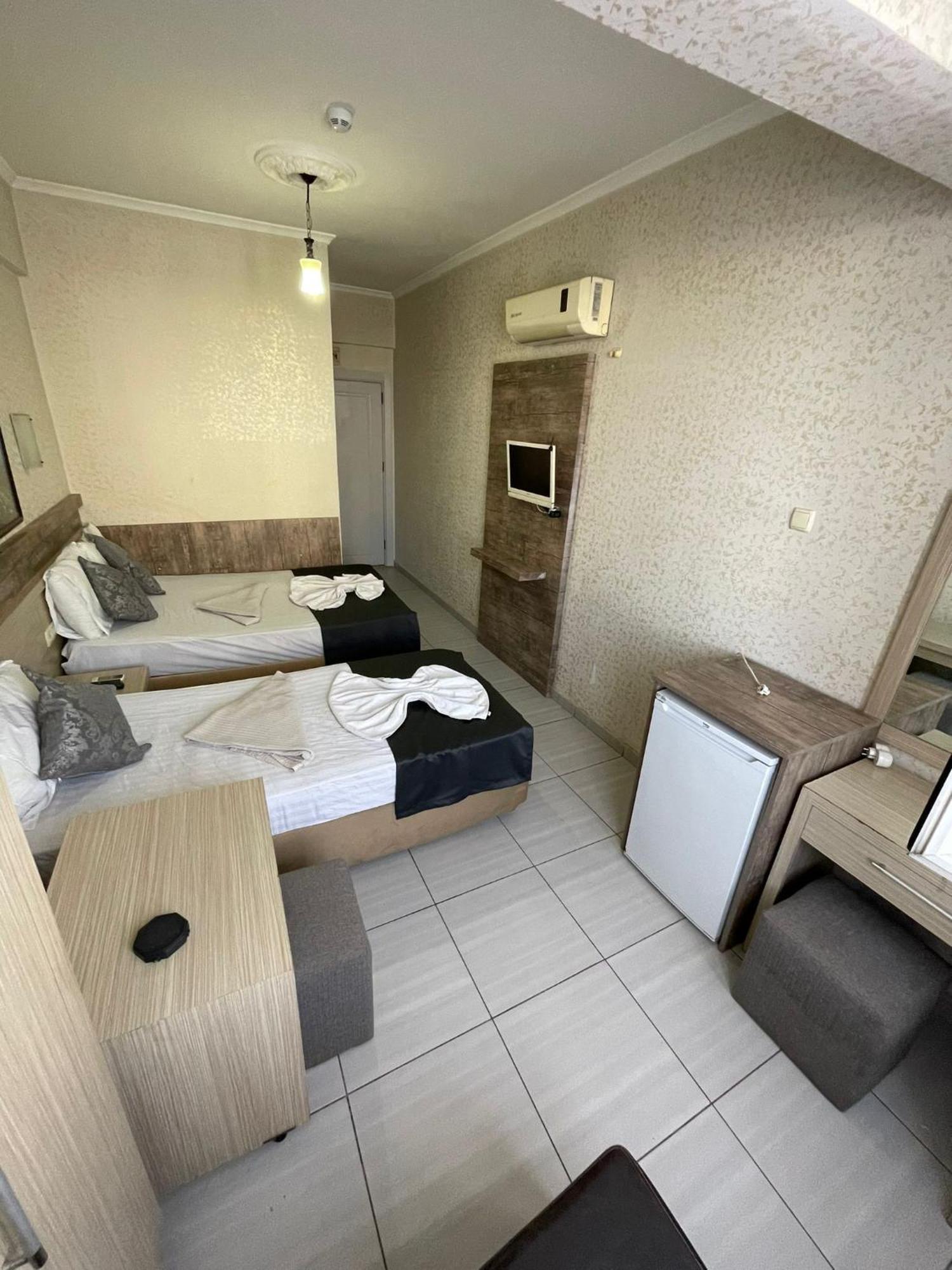 Denizhan Hotel Анталія Екстер'єр фото